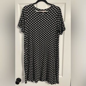 Loft black and white tee shirt dress